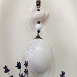 Stela Ceramics pakabinamas kiaušinis baltas