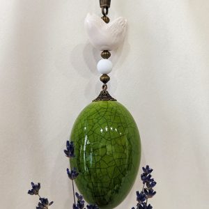 Stela Ceramics pakabinamas kiaušinis žalias